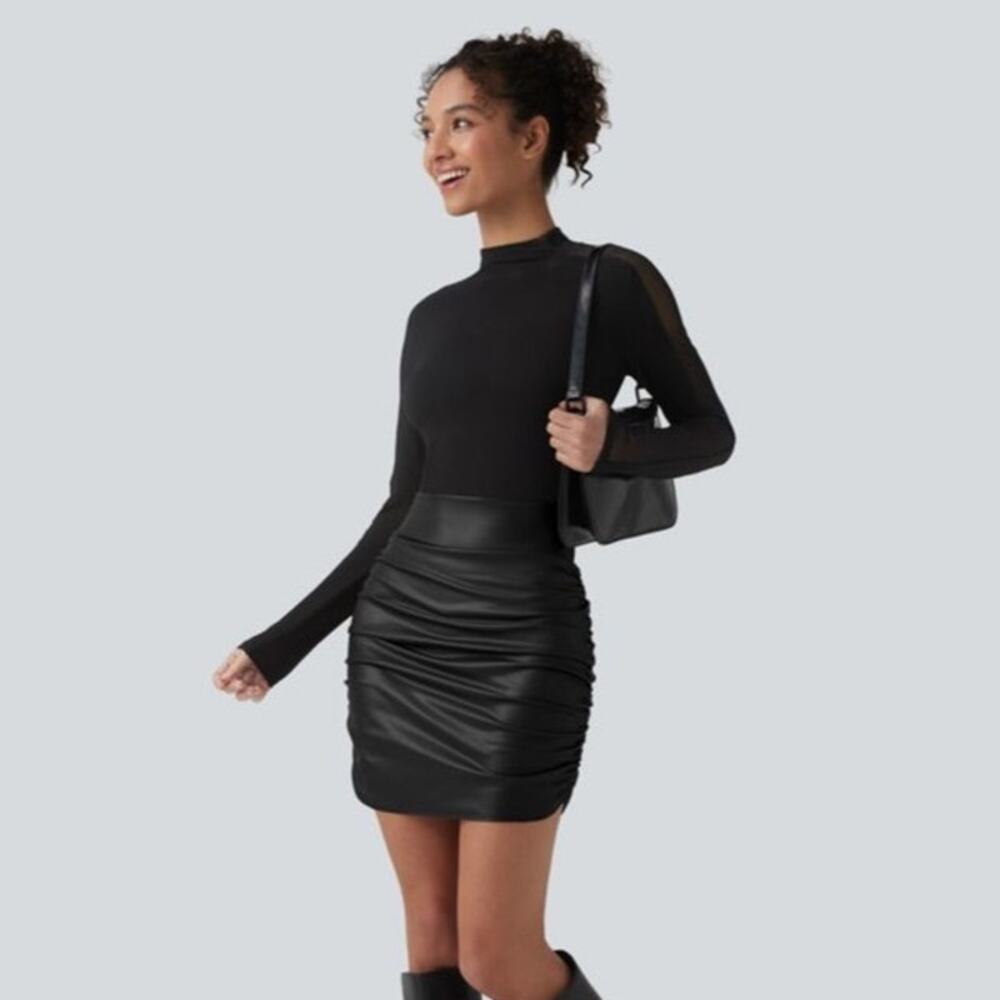 Halara Fleece Lined Mini Skort Womens XL Ruched Black Faux Leather Long Length